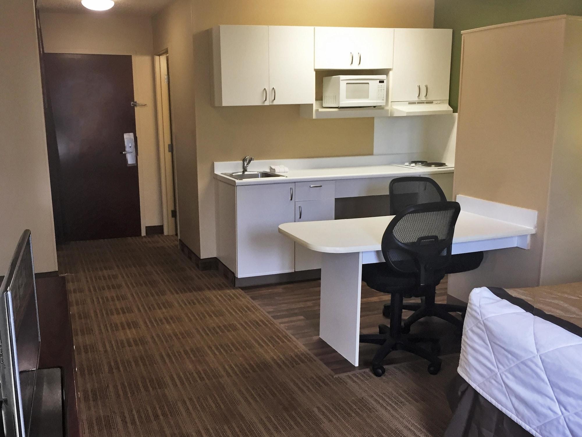 Extended Stay America Suites - Akron - Copley - East Exterior foto